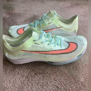 Nike Air Zoom Victory